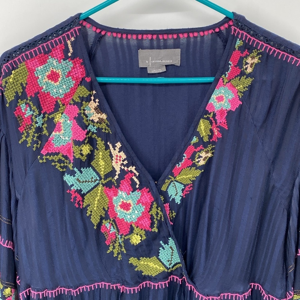 Anthropologie Embroidered Surplice Tunic Blouse Size Medium Boho Festival - Picture 4 of 16